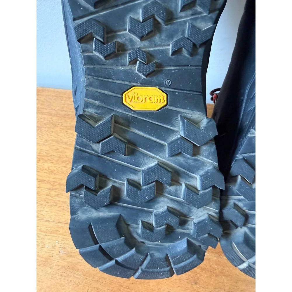 Salewa Men's Alp Trainer 2 GTX Leather Hiking Shoe 13 Bungee Cord Gray Black
